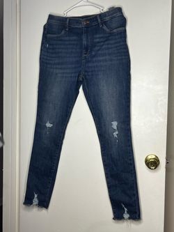 Dark Wash Distressed Skinny Jeans