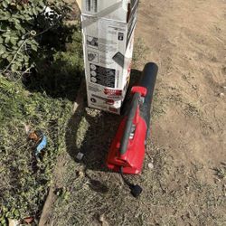 Toro PowerJet F700 140 MPH 725 CFM 12 Amp Electric Handheld