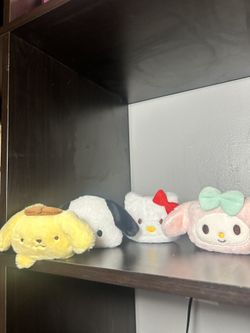 Sanrio Plussy Mirror