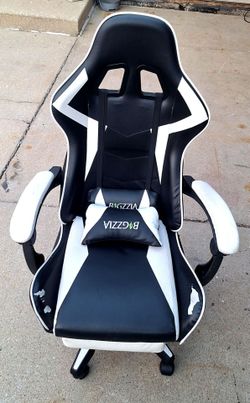 Bigzzia Black and White Gaming Chair