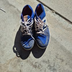 Mens New Balance Metal Cleats Size 10