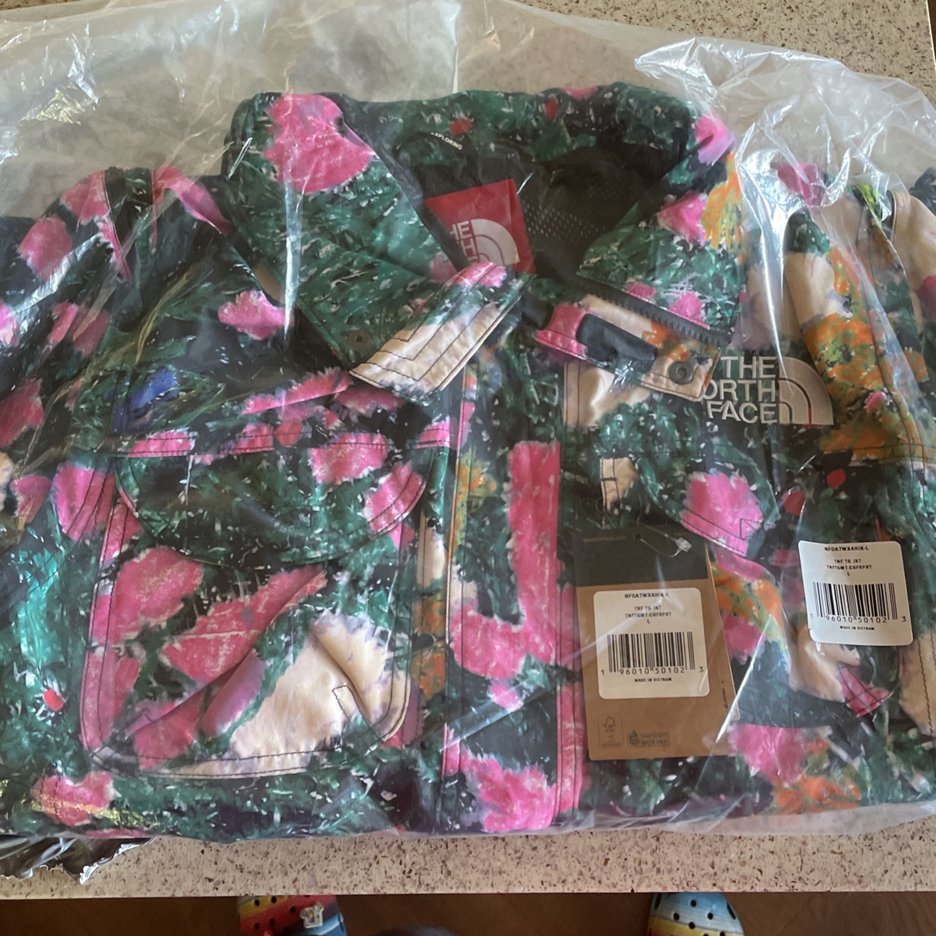 The North Face Supreme Floral Flowers Jacket Mens L Authentic New