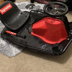 Razor Crazy Cart 24V Go Kart (12mph!) Drifting
