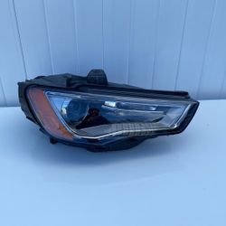 2015 2016 Audi A3 S3 Right Passenger Side Xenon Headlight OEM 8V0941044B