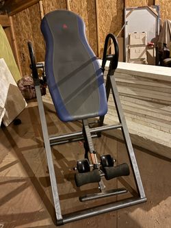 Inversion table