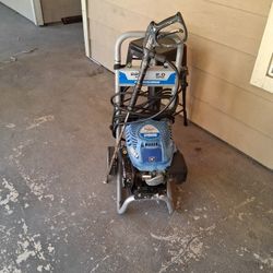 Power washer 2200