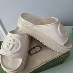 Chunky Sliders Size 7
