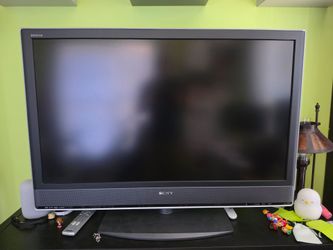 Sony Bravia 46 inch LCD TV