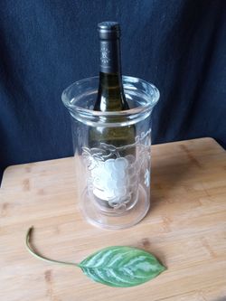 WINE COOLER ICELESS PRODYNE JUBILEE Clear Acrylic Double Walled Grapevine Design - Great for Dads and Grads!
