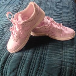 Nike Dunks Low tops Regal Pink with Lace