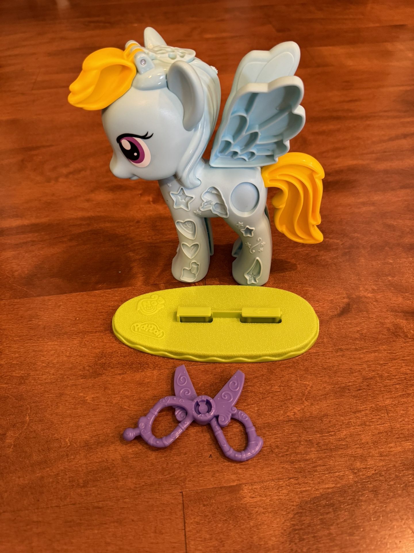 My Little Pony Play-Doh Rainbow Dash Shipping Available