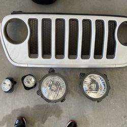 Jeep Rubicon Grill/Lights