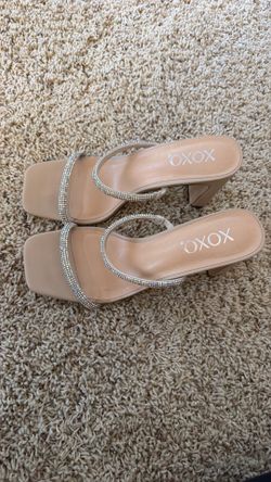 Dress shoes