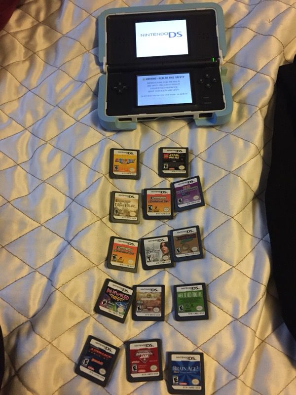 Nintendo ds and 14 games no charger
