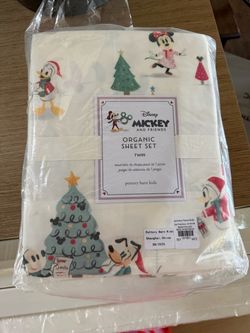 TWIN Pottery Barn Kids Disney Mickey Mouse and Friends Holiday Organic Sheet Set