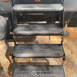 Lipert 4 Step Fifth Wheel Folding Steps