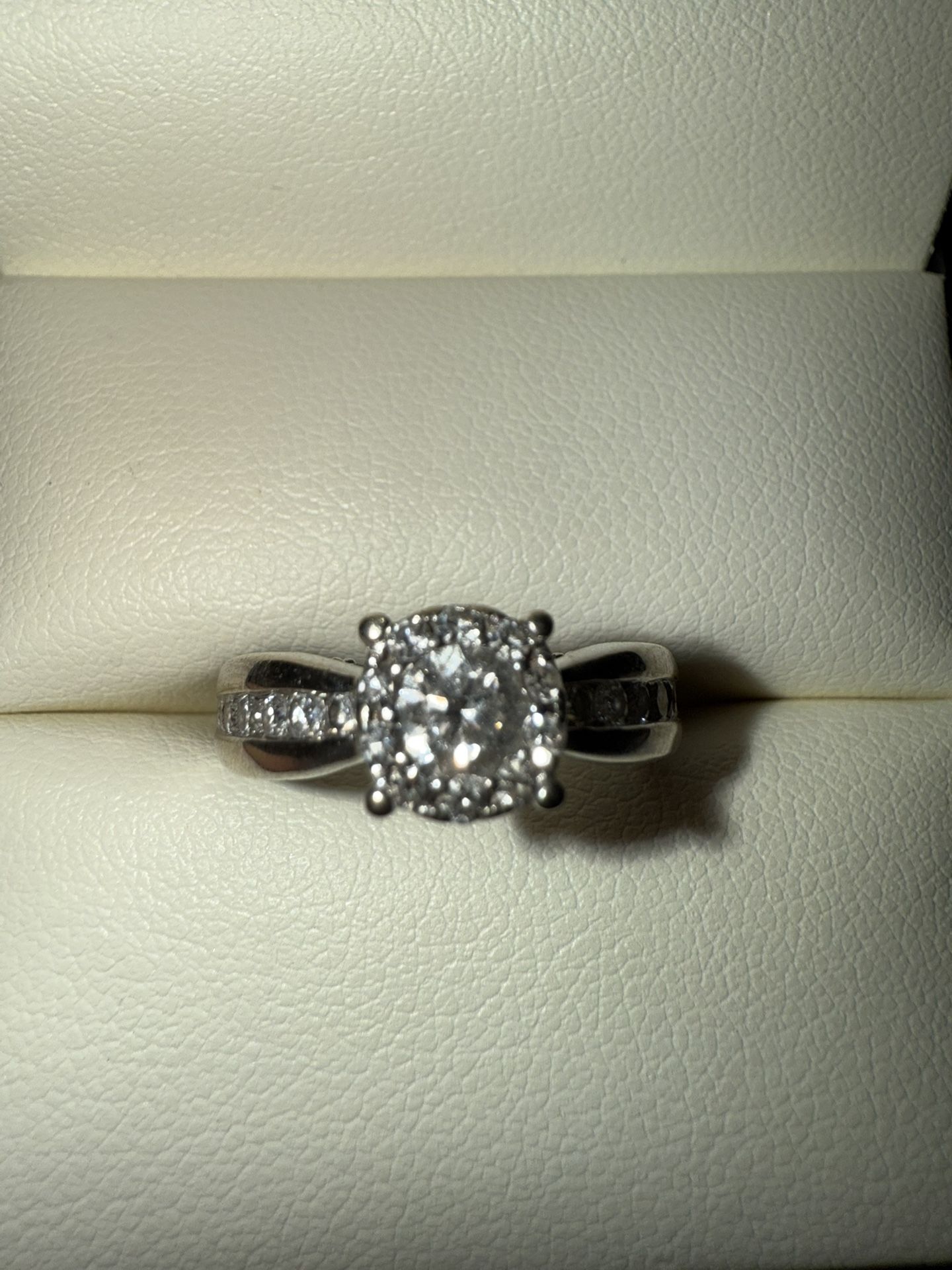 14 Karat Gold Ring