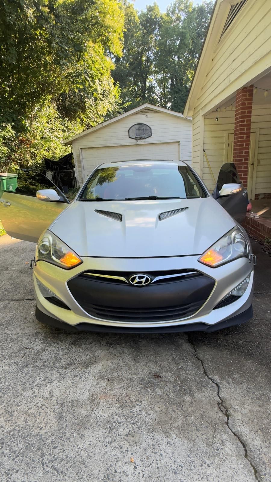 2013 Hyundai Genesis