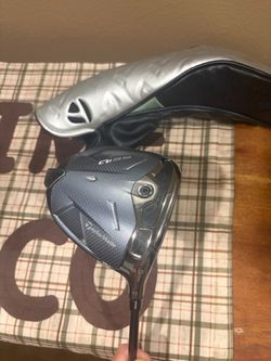 TaylorMade Qi35 Driver 9° – X-Stiff Shaft + Headcover