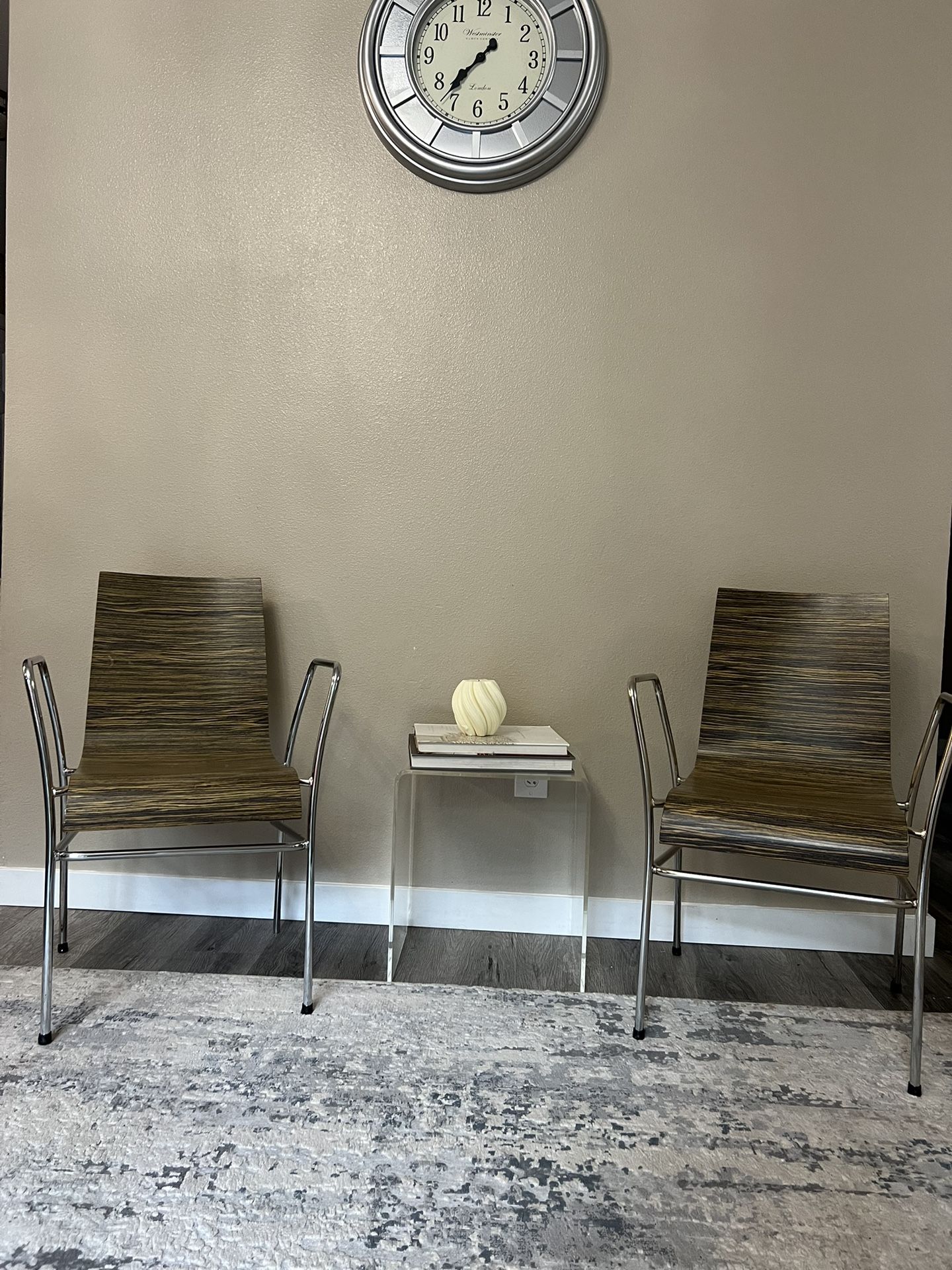 2 armchair
