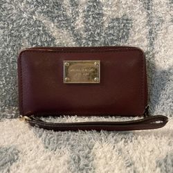 Micheal Kors Wallet - Maroon