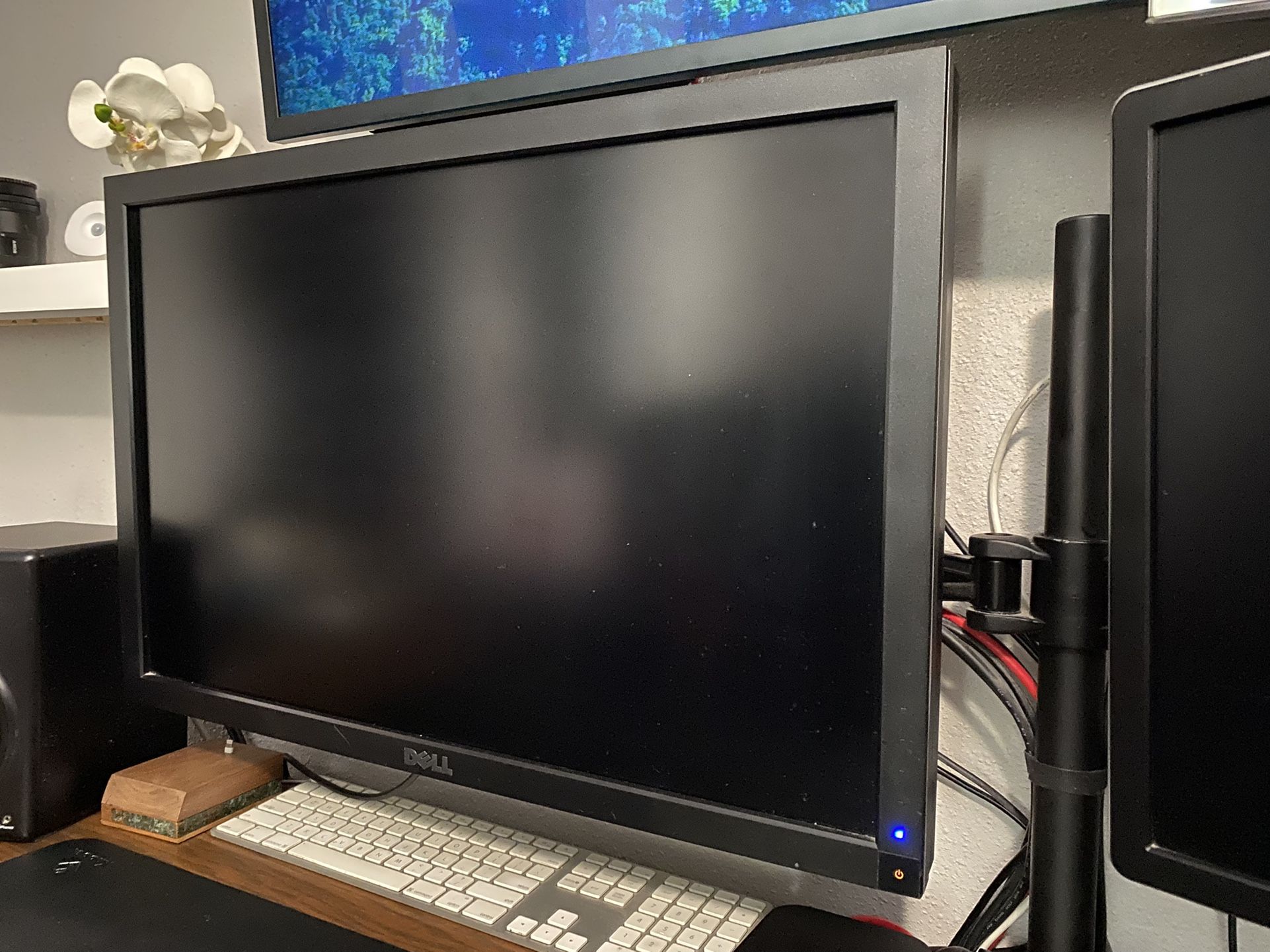 27" Dell UltraSharp 2709Wb