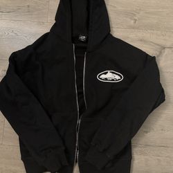 Corteiz Hoodie (HAS NO ZIPPER)