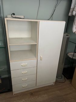 Free shelf / Drawers