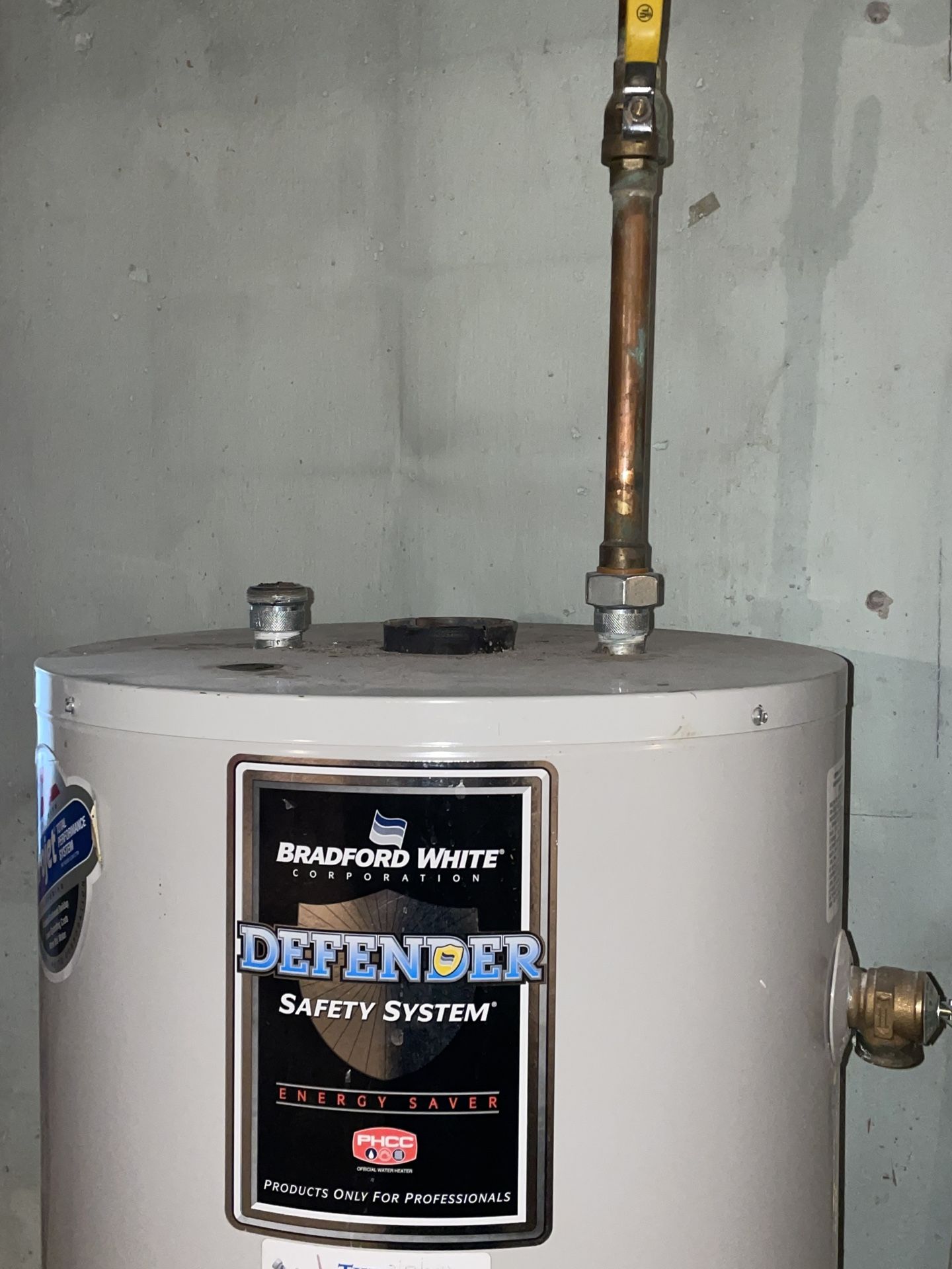40 Gallon Gas Hot Water Heater for Sale in Willowbrook, IL OfferUp