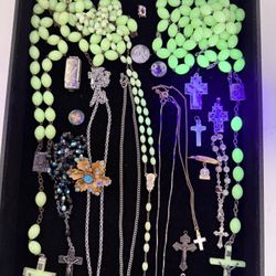Vintage Religious Jewelry Lot