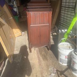 1920s Columbia Grafanola Record Player