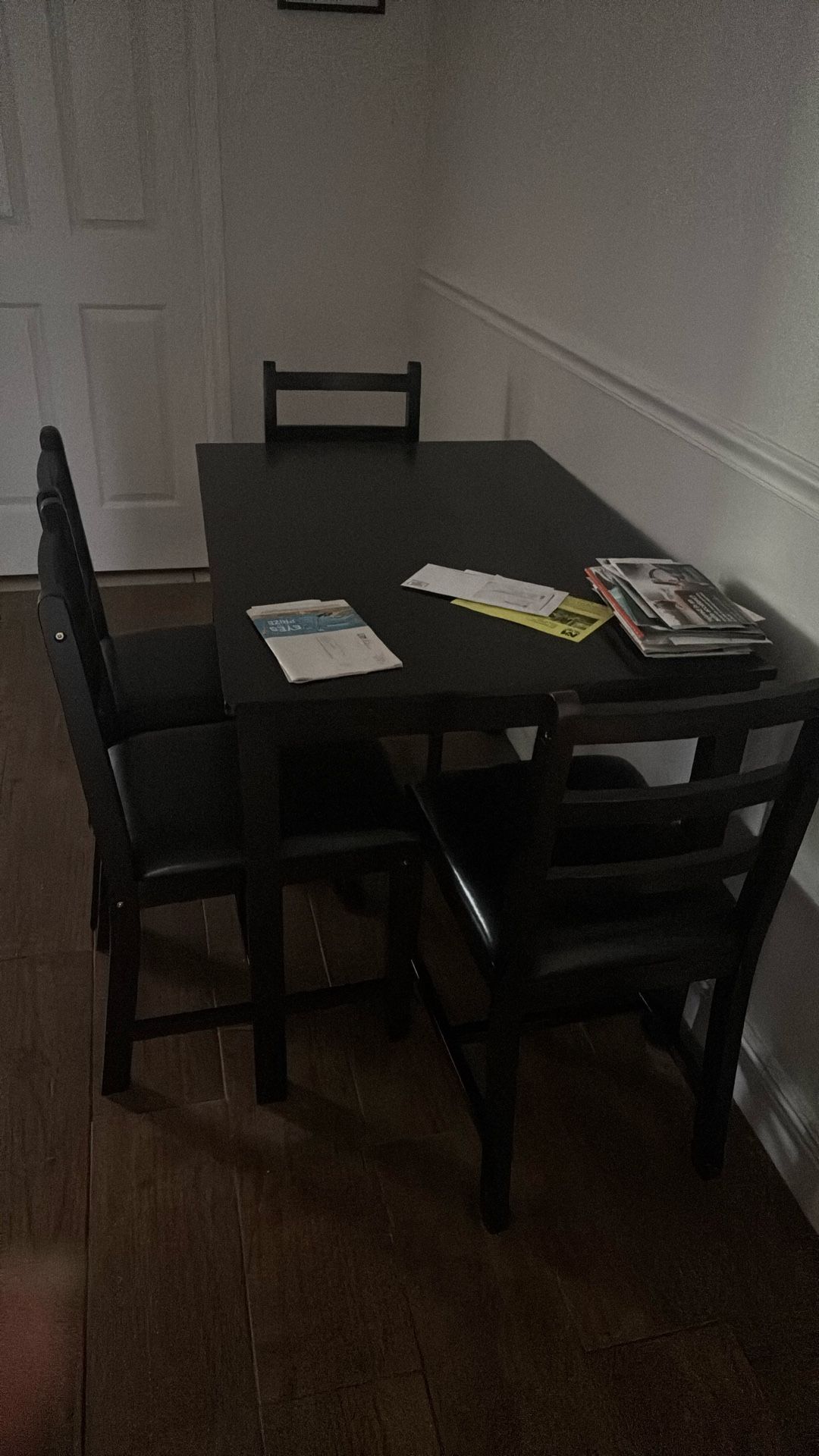 Small Dining Table With Leather Seated Chairs