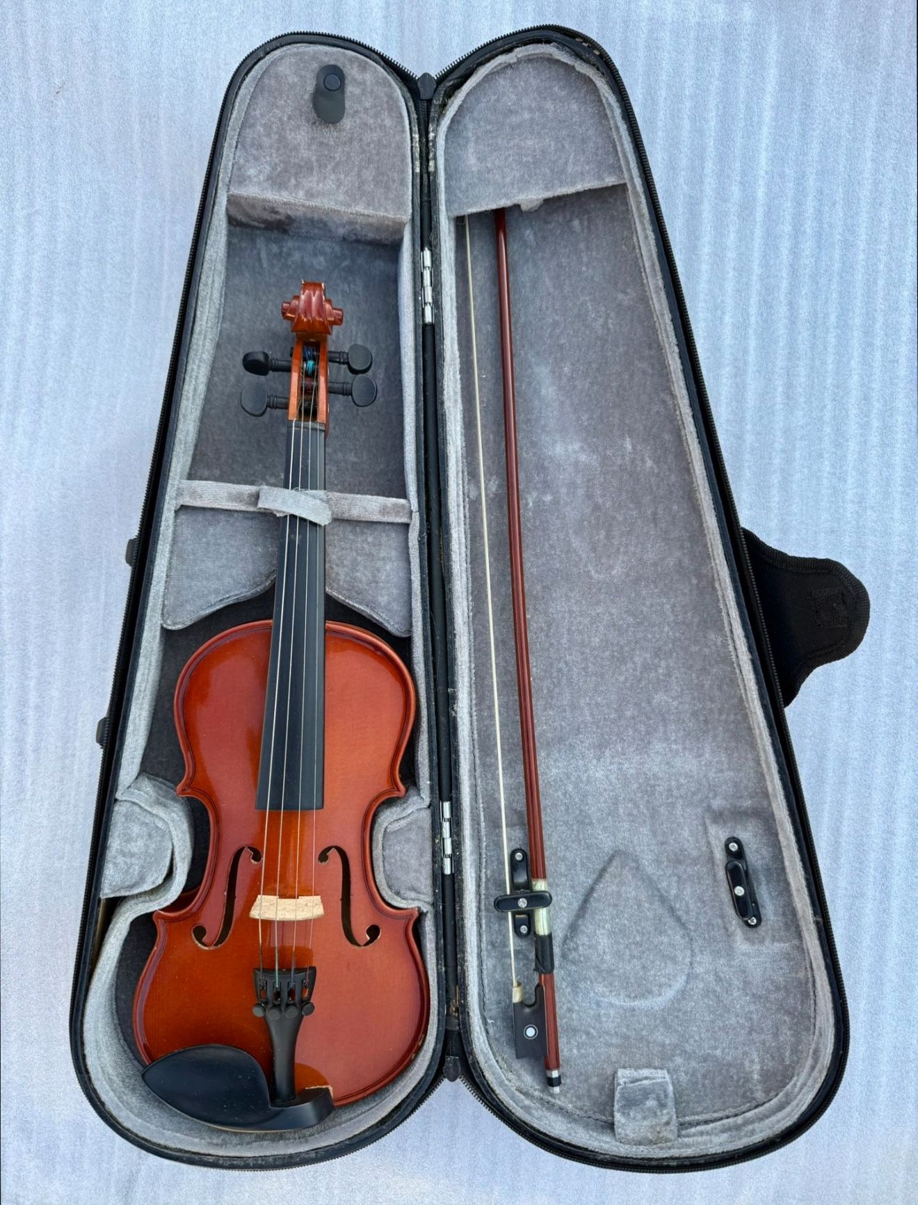 Violin -1/4 Size Violin /18 1/2