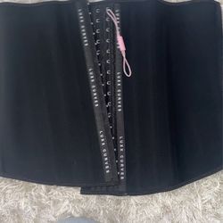 Luxxcurves Wait Trainer