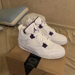 Jordan 4 Retro Metallic Purple