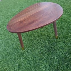 SMALL OVAL SIDE TABLE