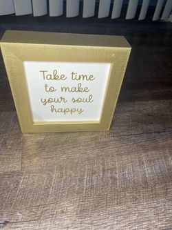 decorative gold block tabletop sign