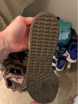 Men’s Samba size 13