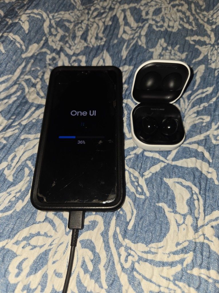 S22 Galaxy Buds2 Samsung 