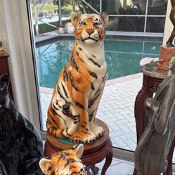 29” TIGER FLOOR STATUE Made In Italy By Ceramiche Boxer.  ABSOLUTELY MAGNIFICENT Italian Work Of Art. $500.