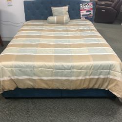 3pc Queen Bed