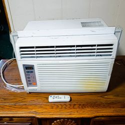 6500 BTU Air Conditioner Unit AC... With REMOTE A