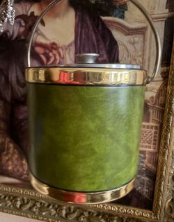 Vintage  Antique retro Ice Bucket