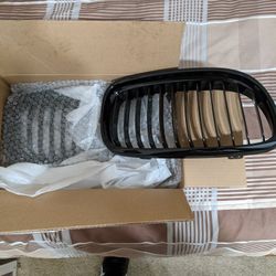 BMW GRILL GLOSS BLACK