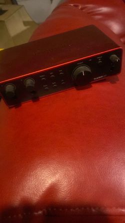 focusrite scarlett 4i4