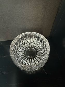 Elegant Cut Crystal Sunburst Candy Dish