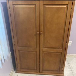 Armoire