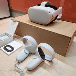 Meta Quest 2 VR Headset w/ Controllers – Great Condition