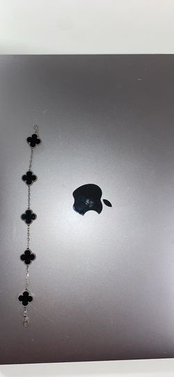 5 Clover bracelet