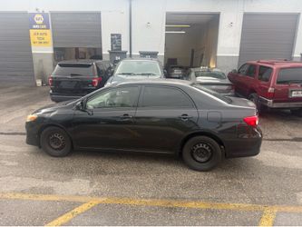 Toyota Corolla Black 4-Door Sedan